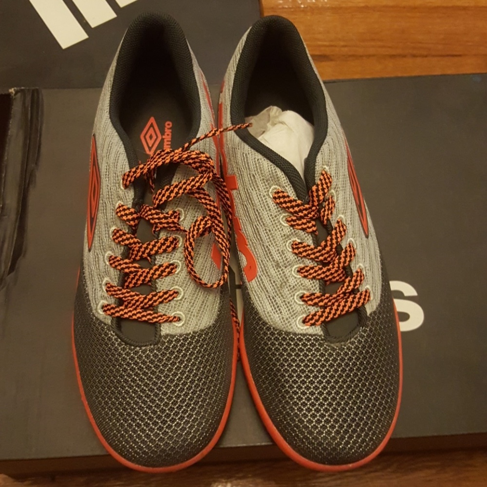 Kids soccer cleats